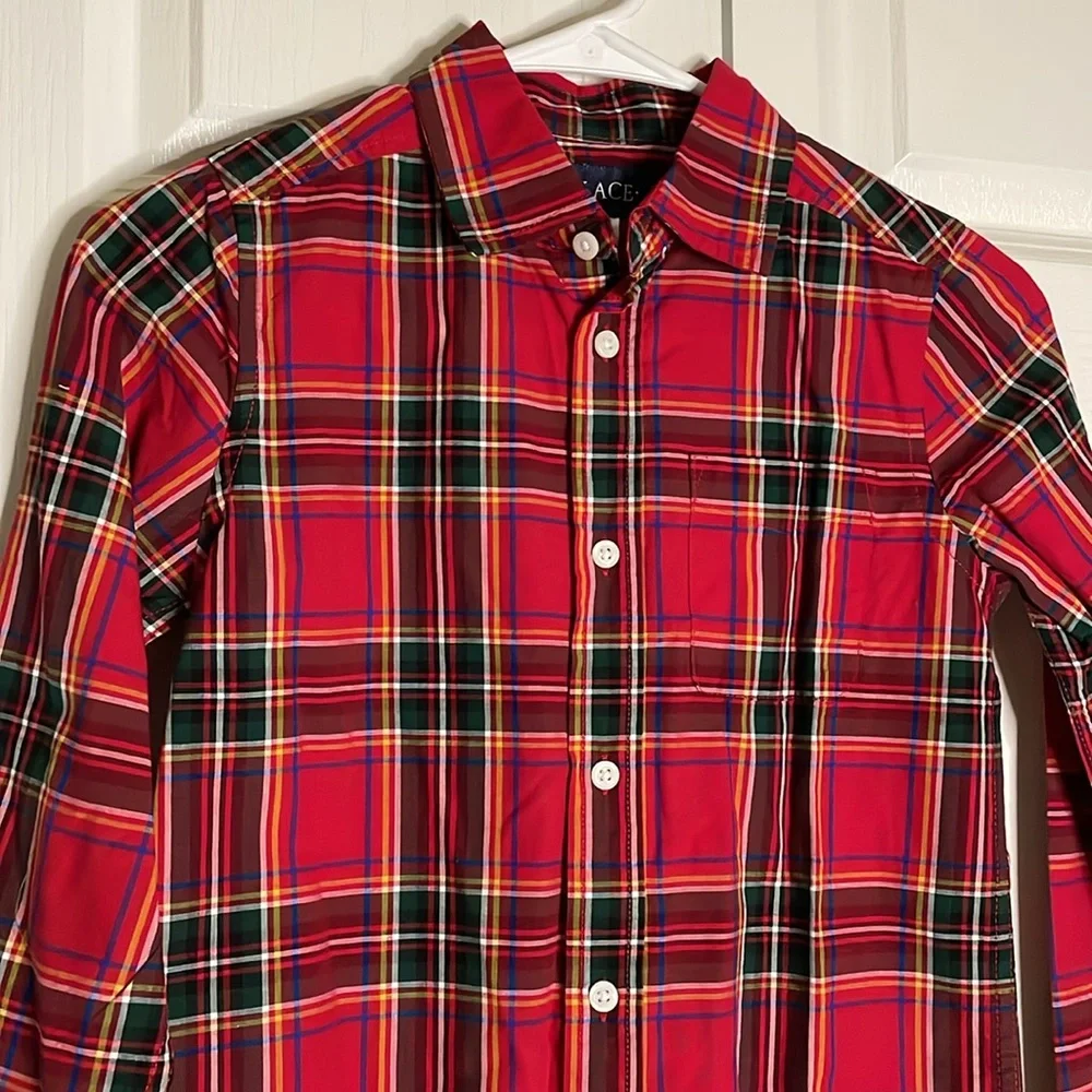 THE CHILDREN’S PLACE Plaid Button-Up Shirt, Boys Size 7/8, Red Green